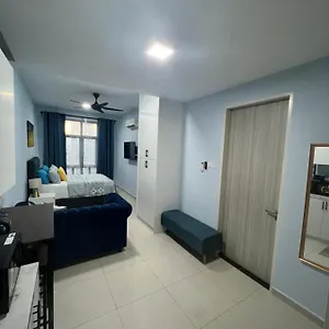 Guest house Legasi Kampong Bharu By Triple O Studio, Kuala Lumpur